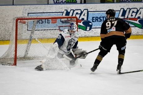 A Fehérvár Hockey Academy 19 bravúrja Debrecenben a hosszabbítás 9. percében